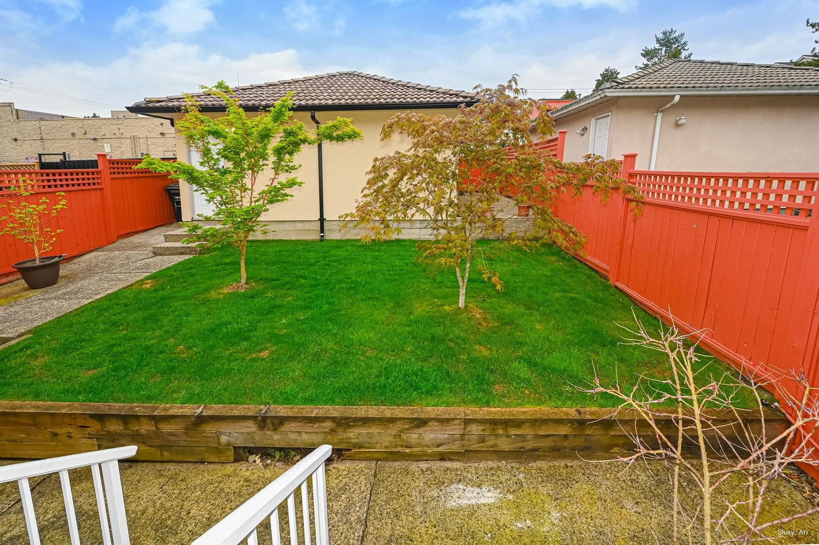 Listing Image 14