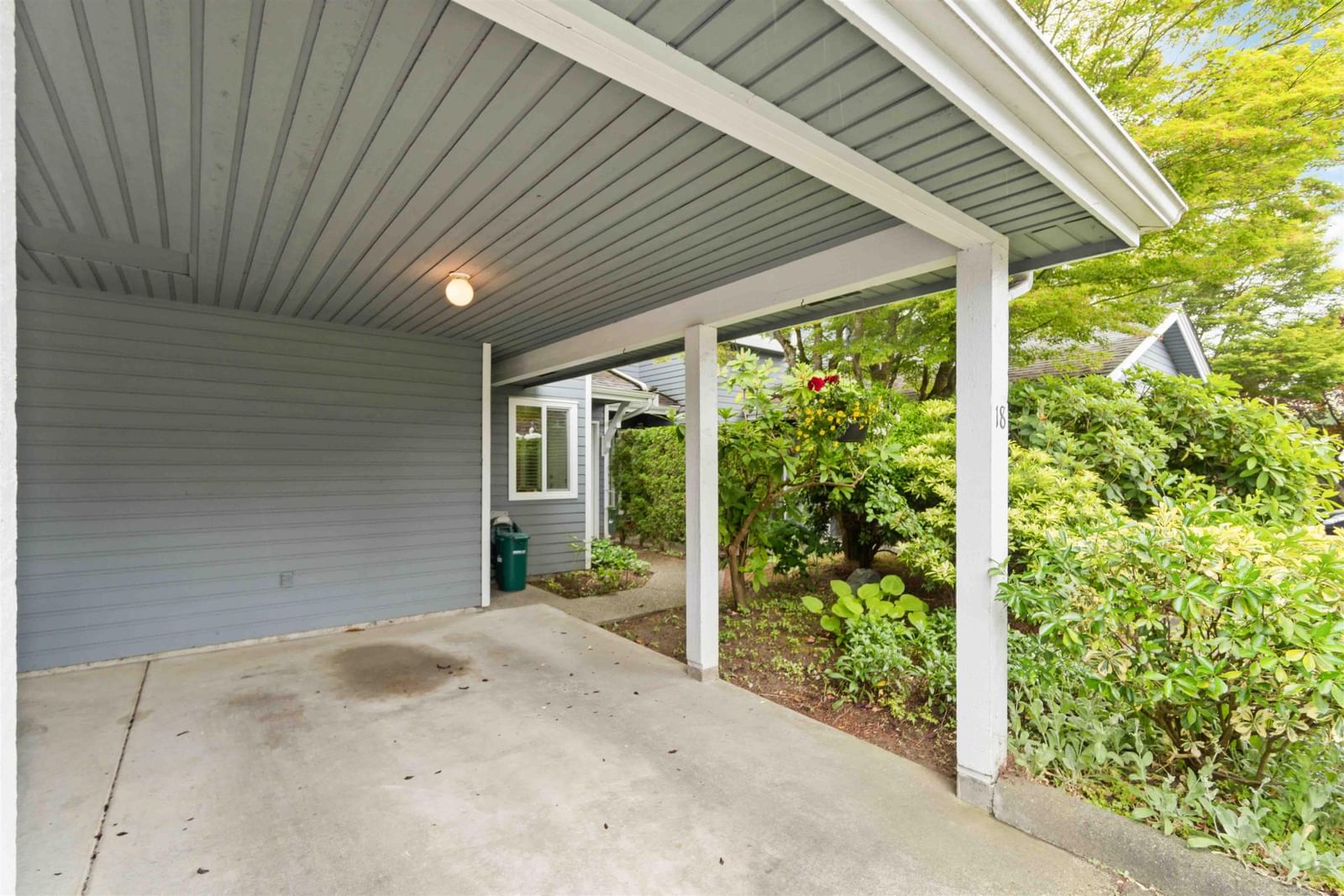 Listing Image 37