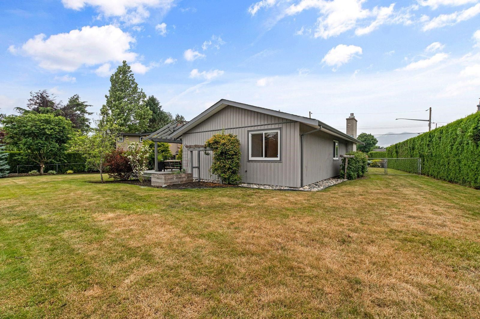 Listing Image 28