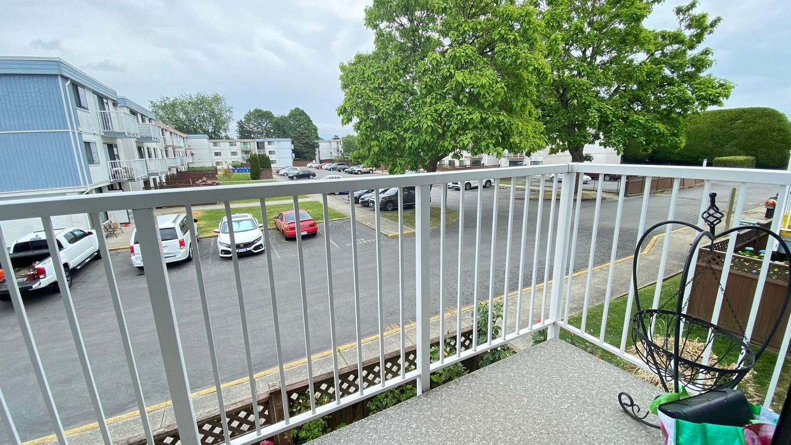 Listing Image 13