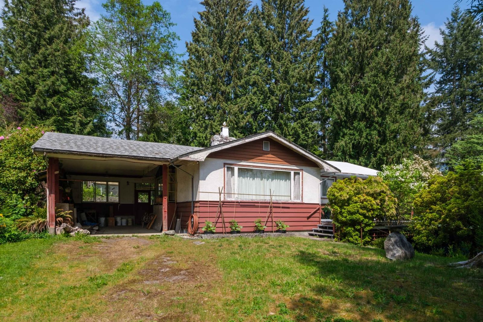 Listing Image 4