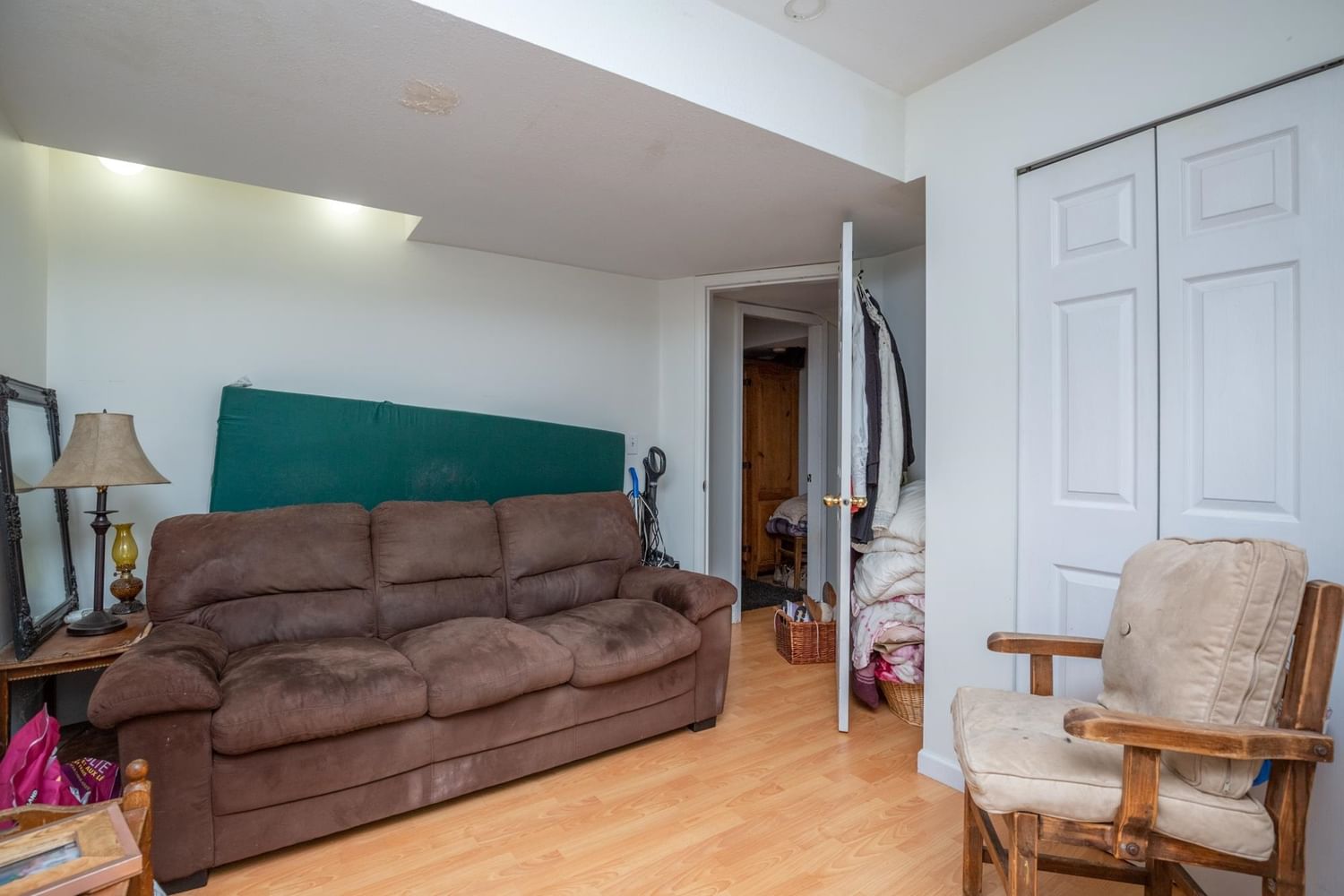 Listing Image 32