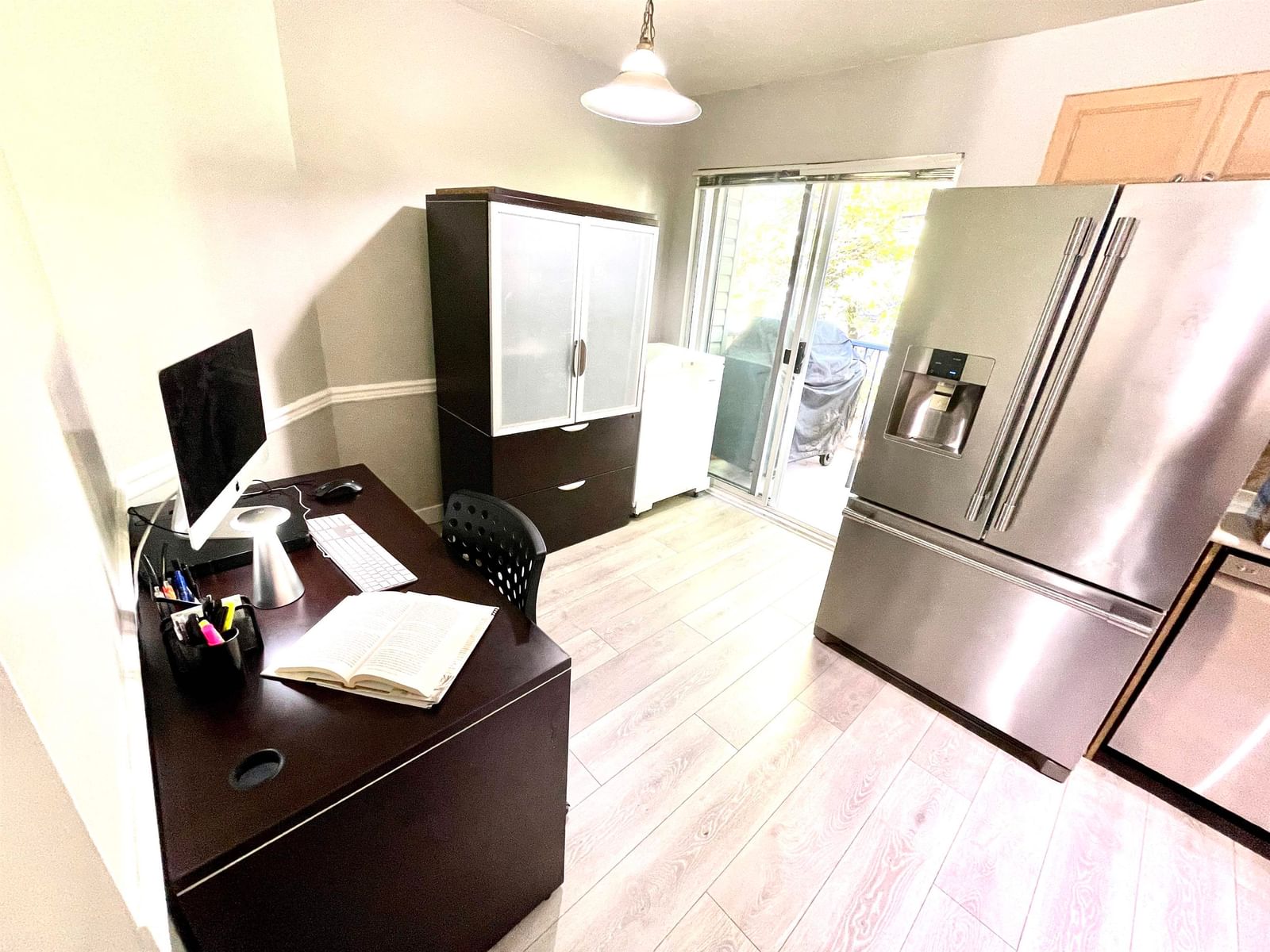 Listing Image 21