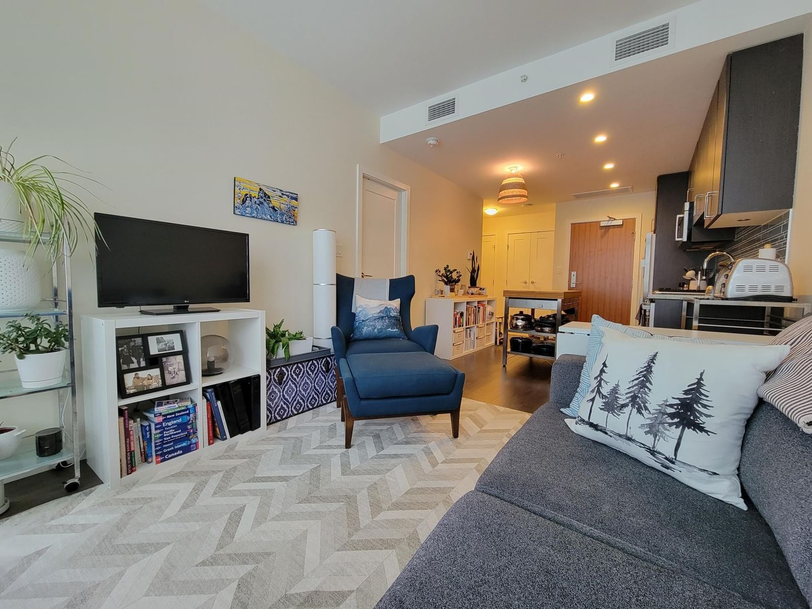 Listing Image 21