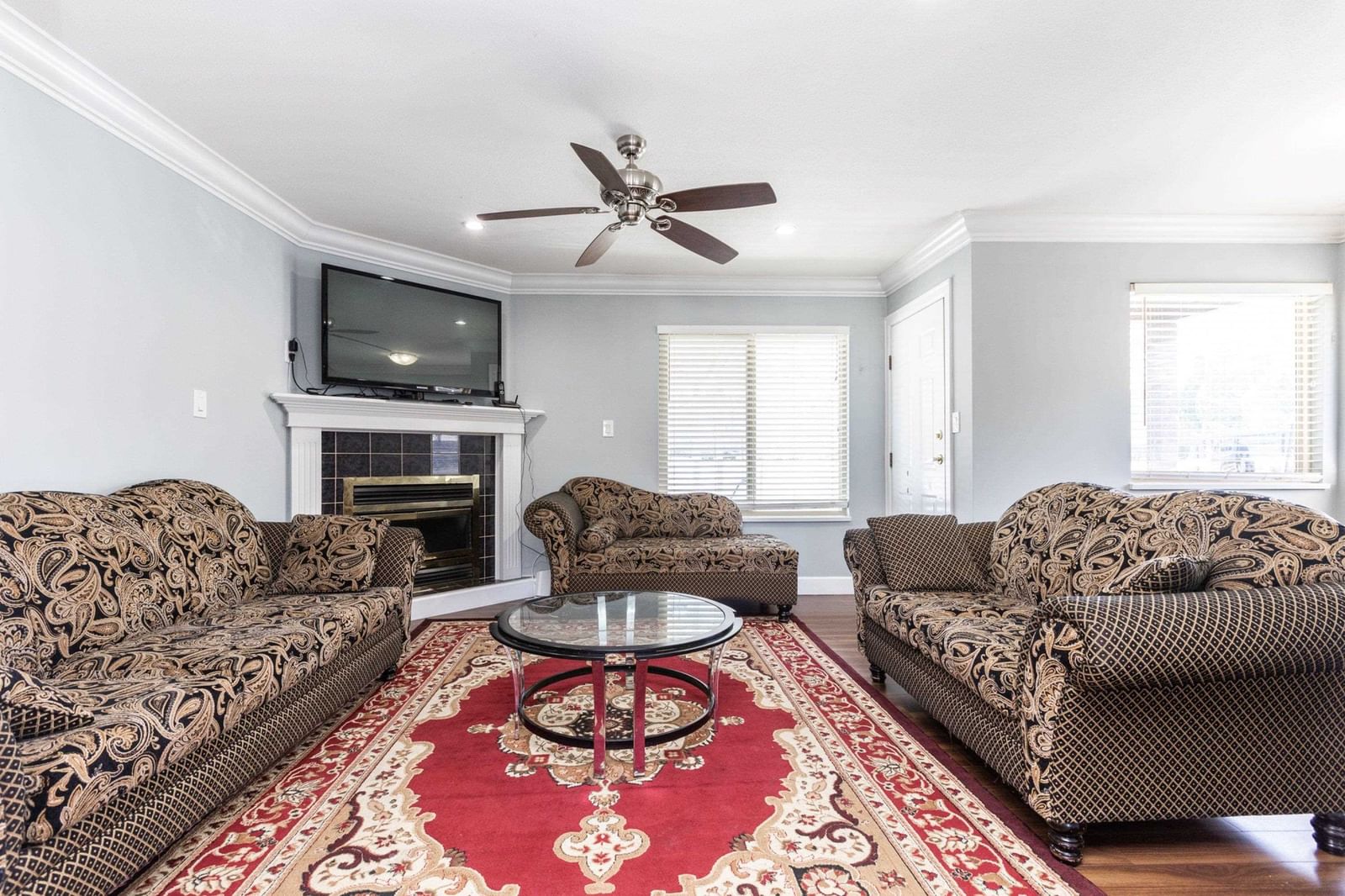 Listing Image 14