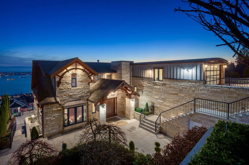 2426 Halston Court, West Vancouver, V7S 3K3 | Image 3