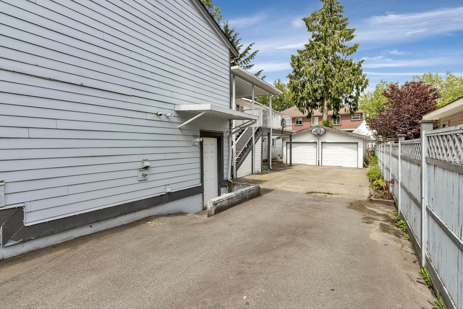 Listing Image 37