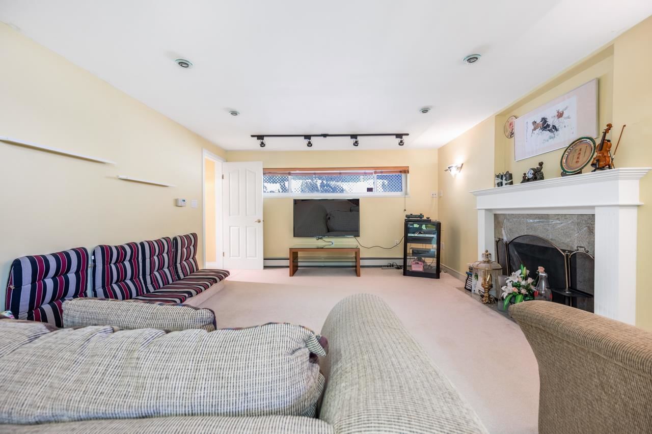 Listing Image 21