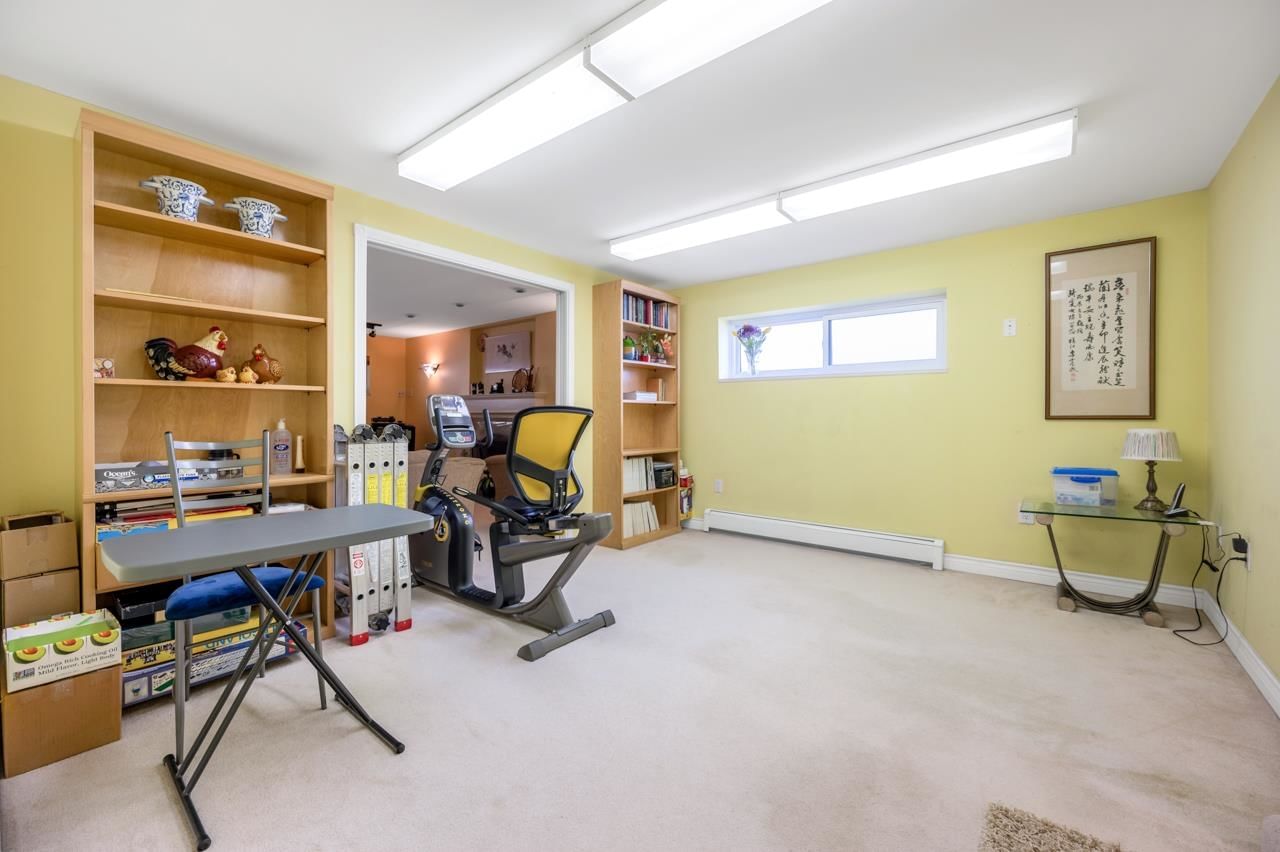Listing Image 22