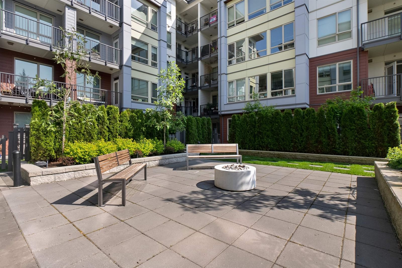 Listing Image 23