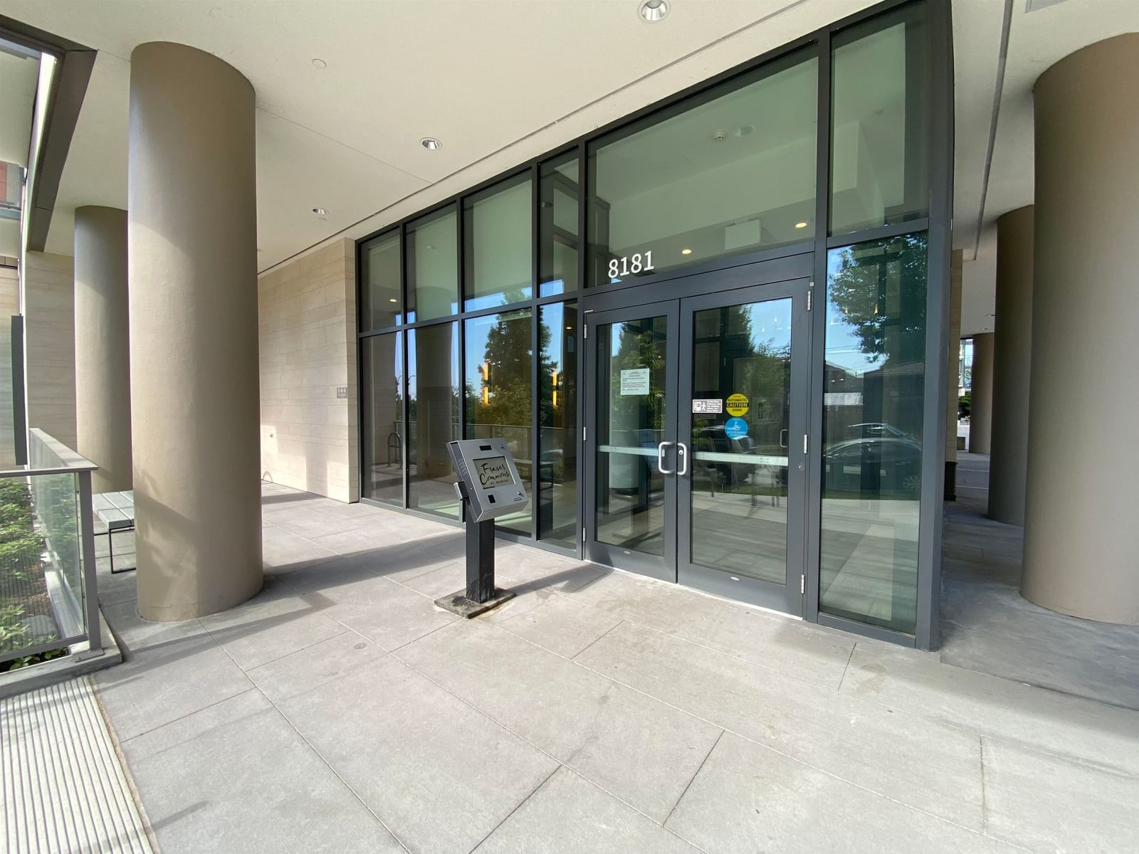 Listing Image 15