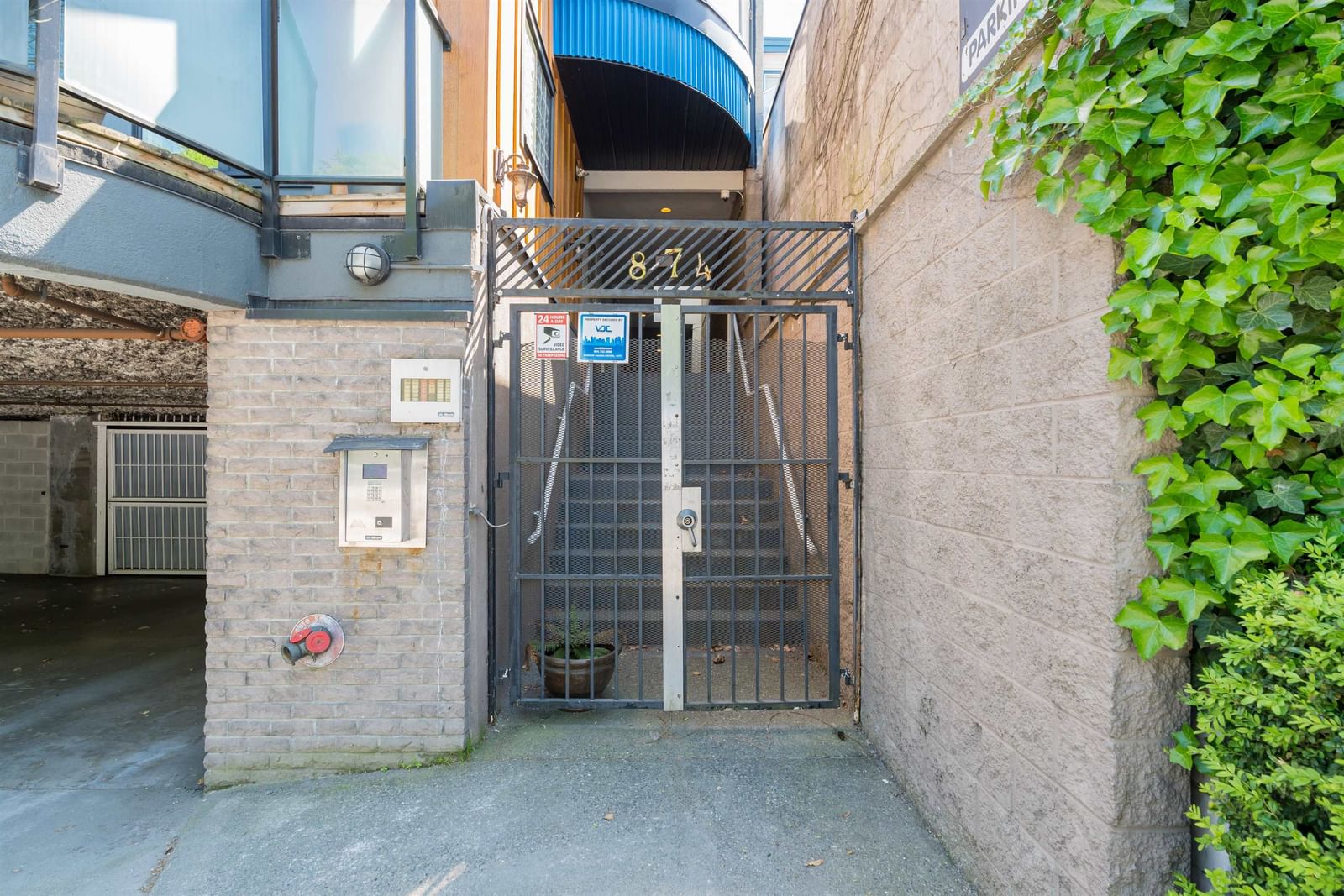 Listing Image 31