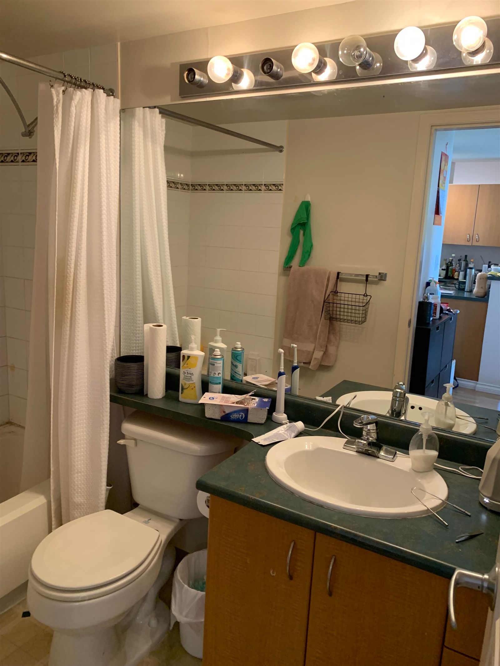 Listing Image 16