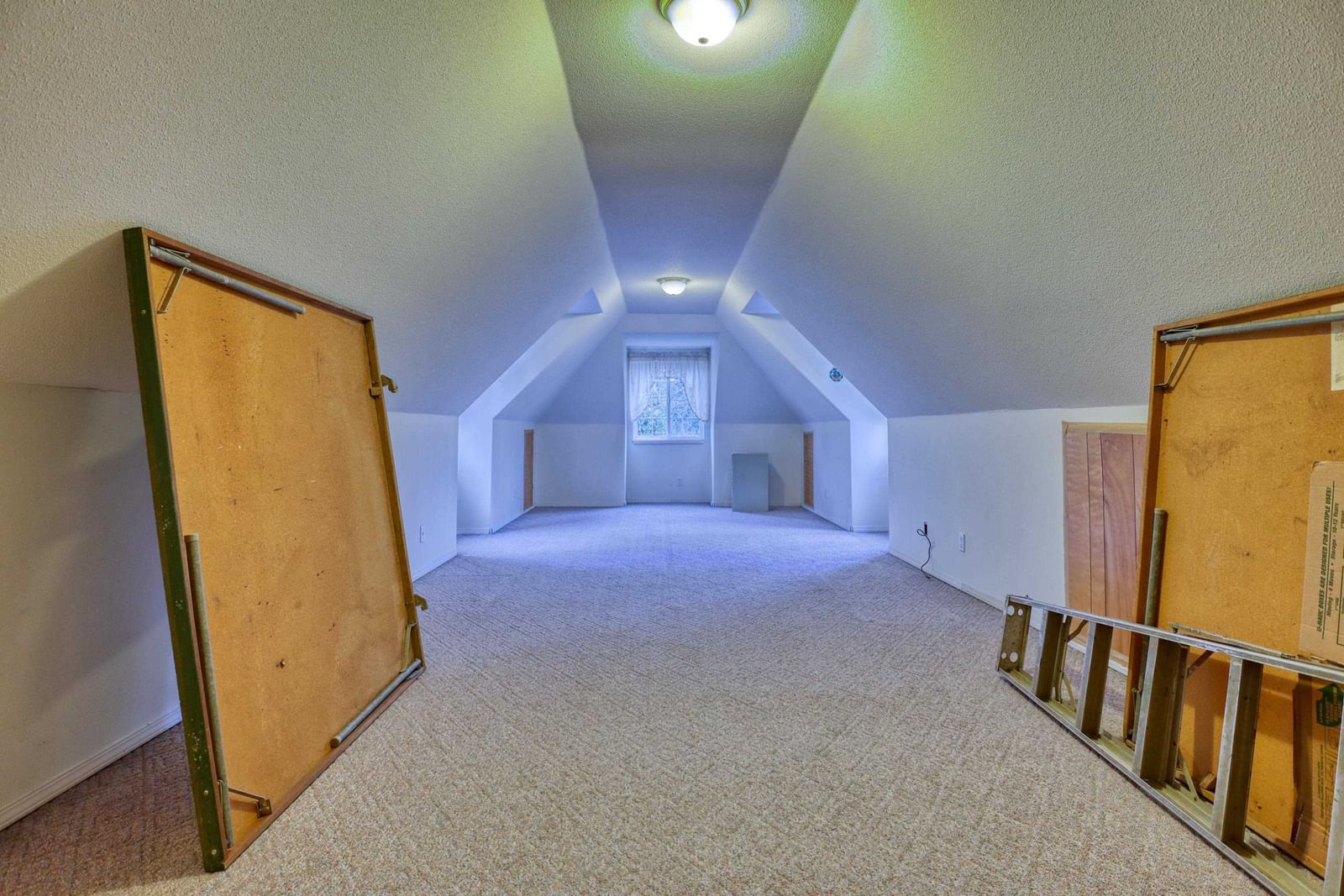 Listing Image 30