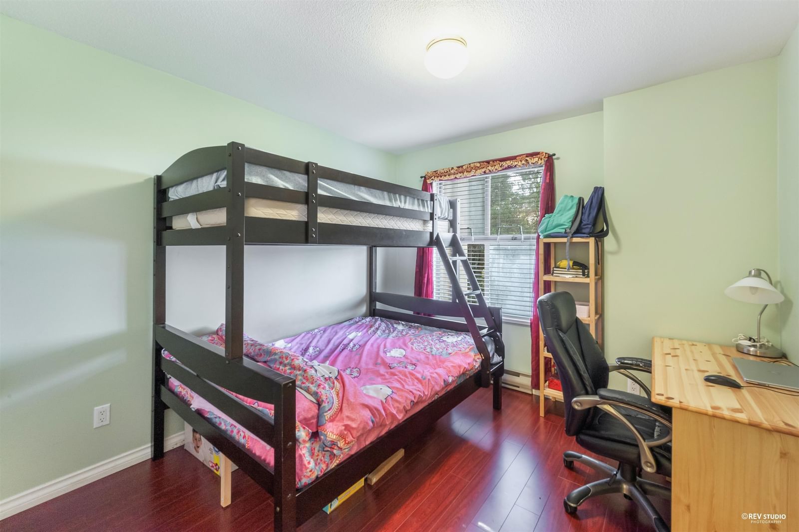 Listing Image 18