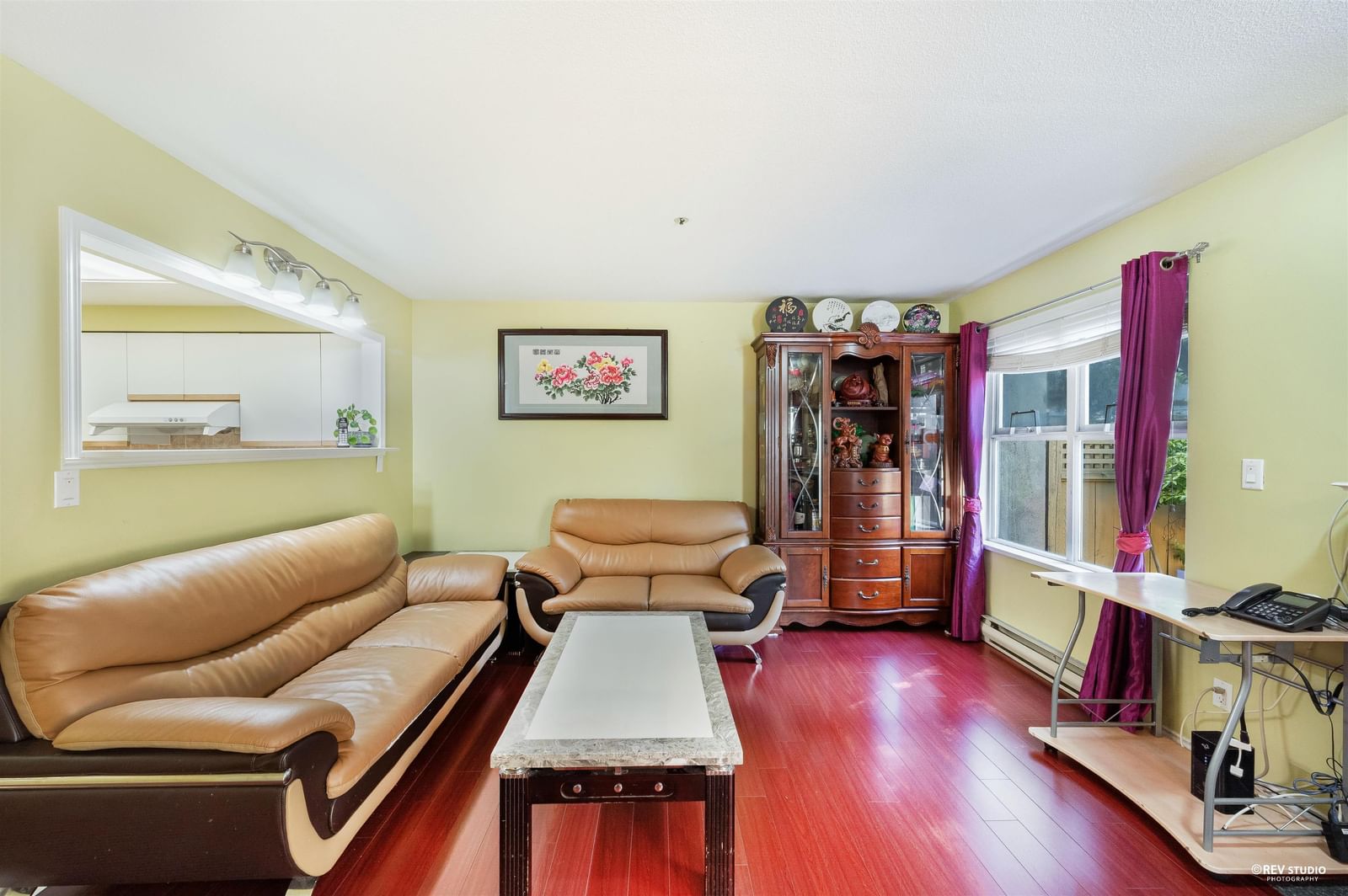 Listing Image 5