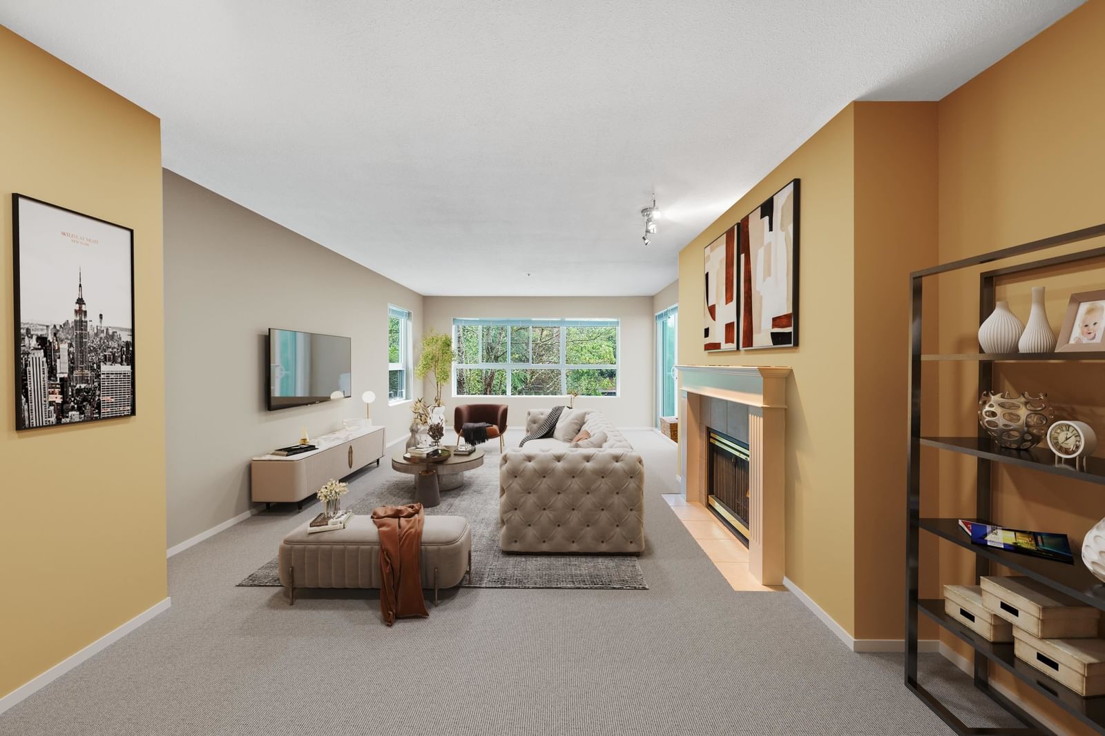 Listing Image 4