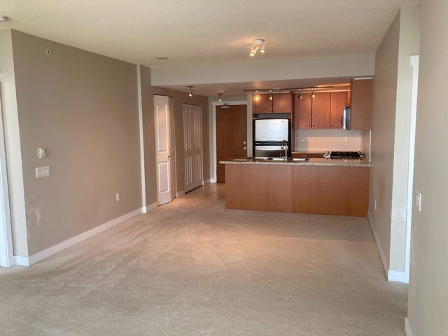 1202 - 9188 University Crescent