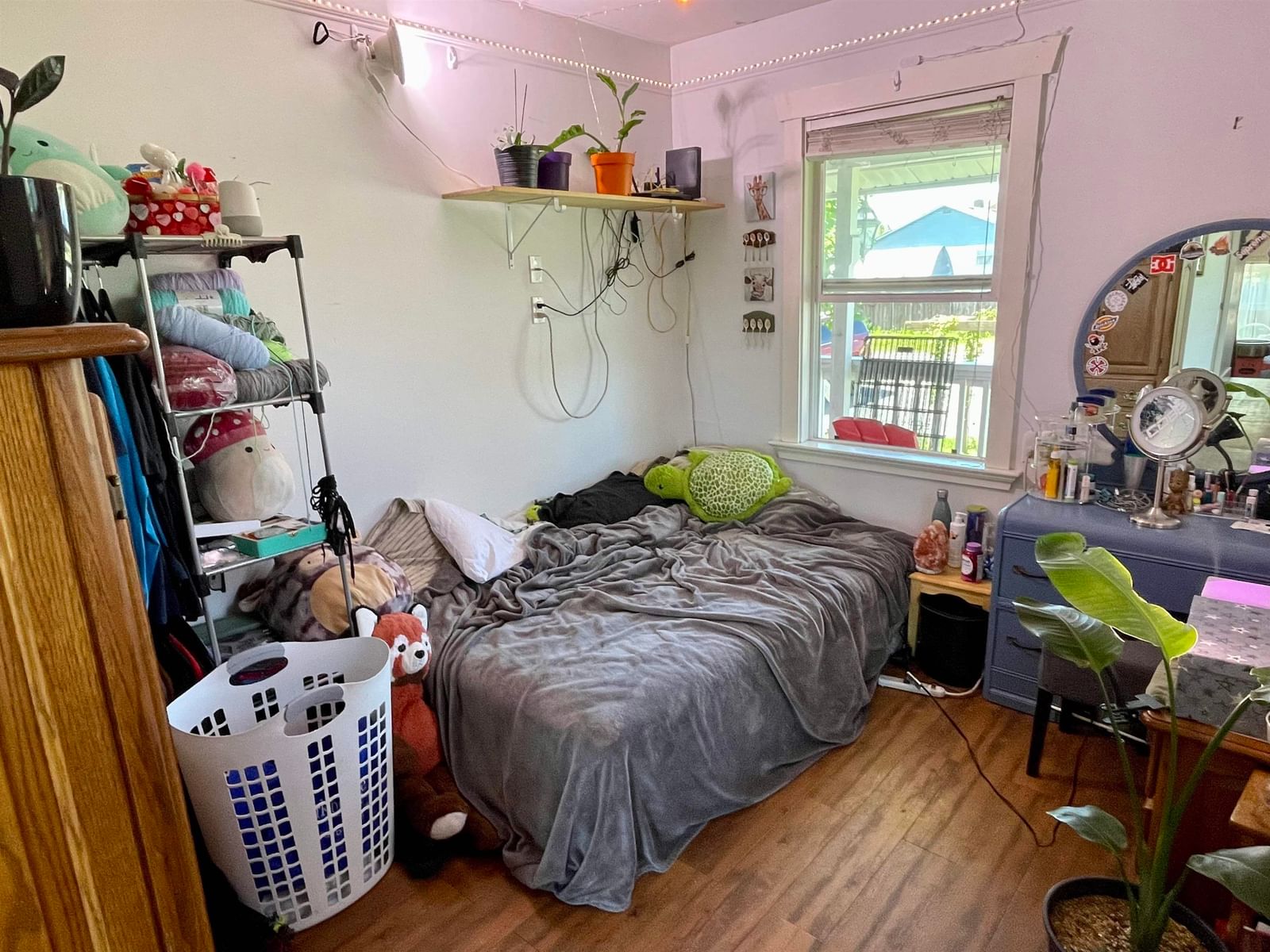 Listing Image 15
