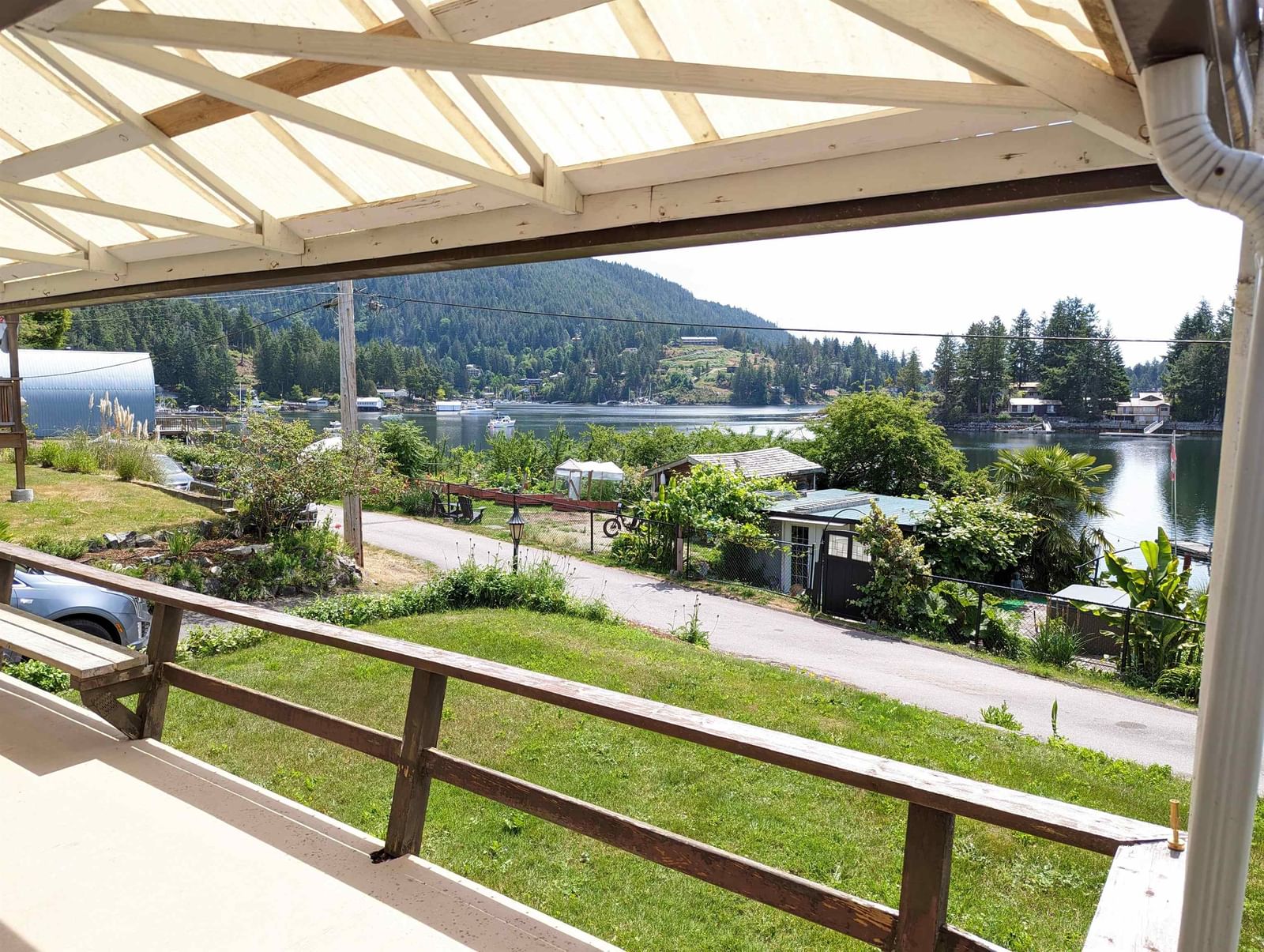 Listing Image 10