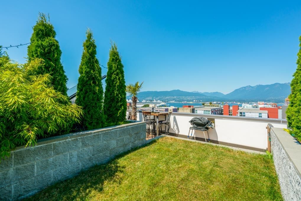Listing Image 10