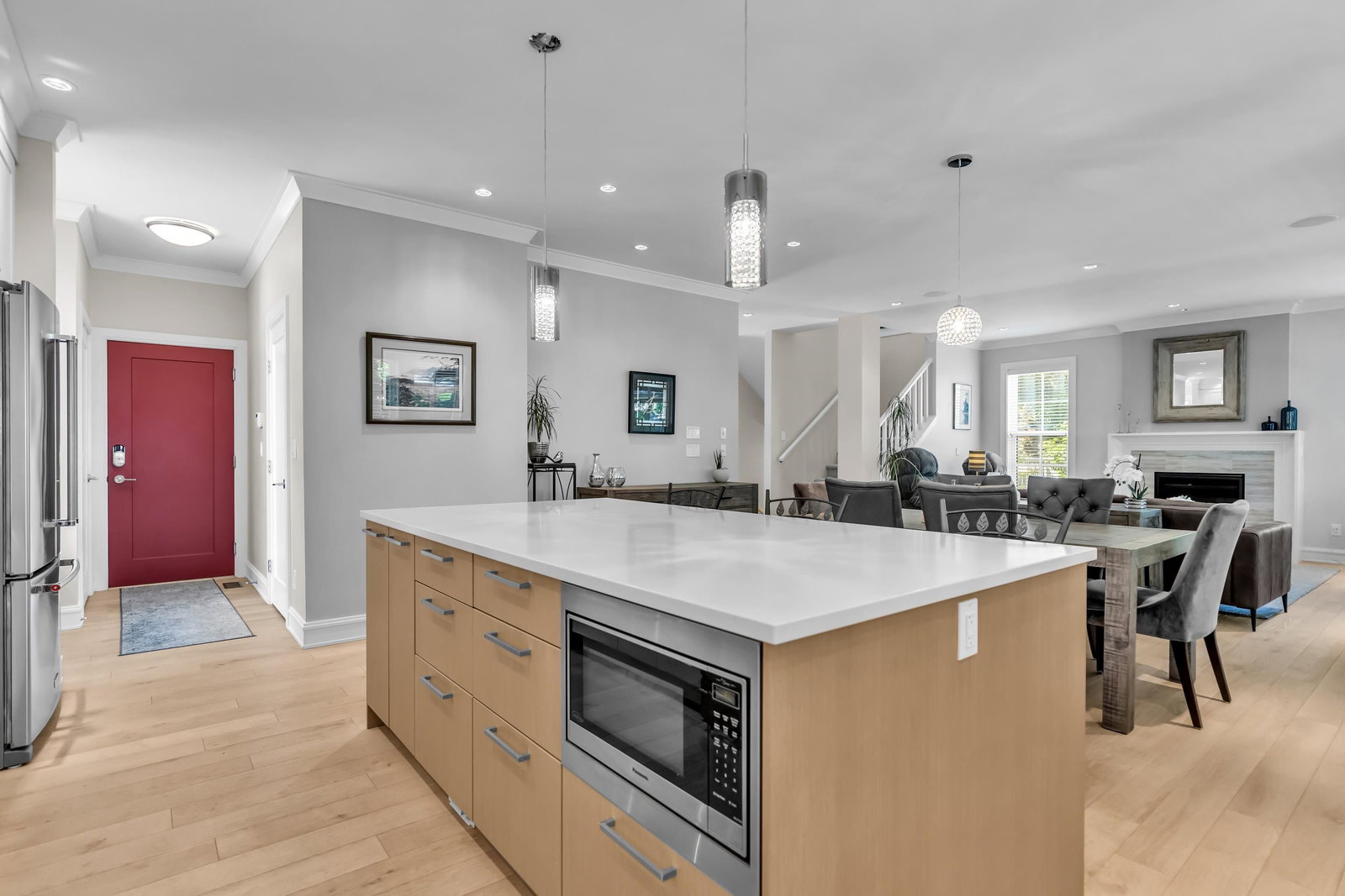 Listing Image 16