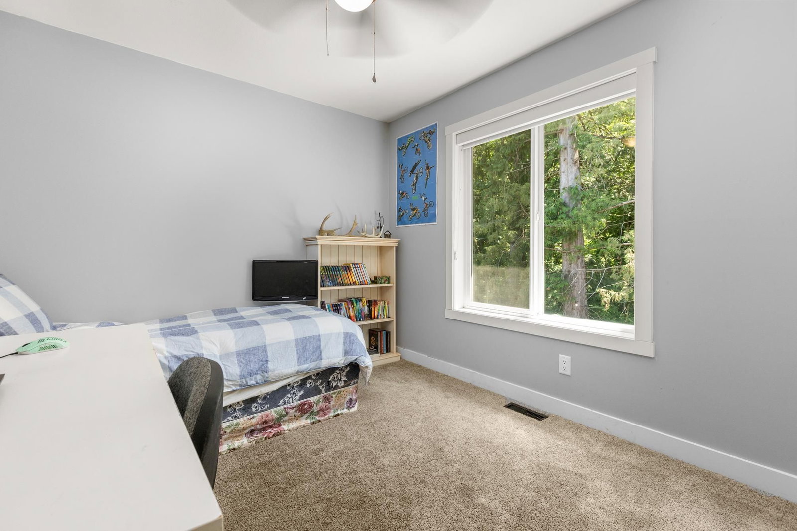 Listing Image 22