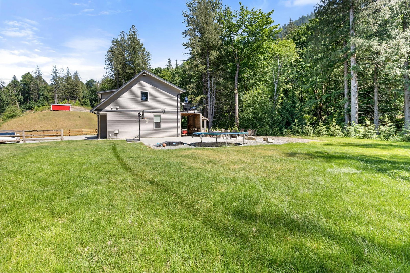 Listing Image 29