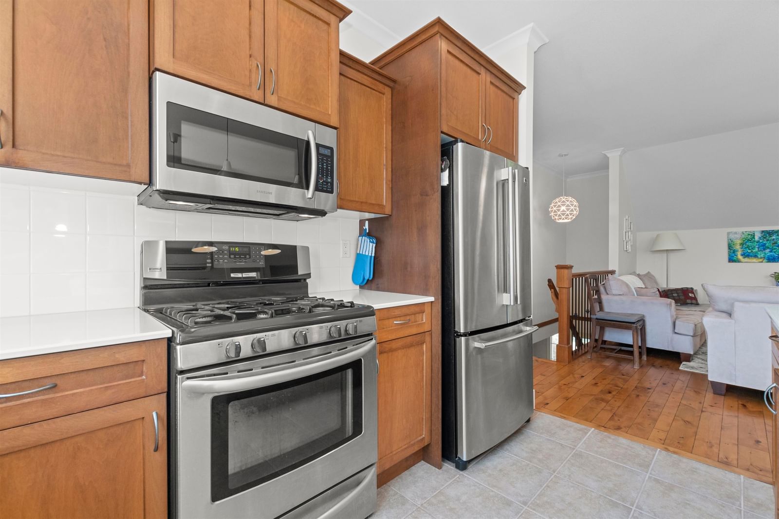 Listing Image 13