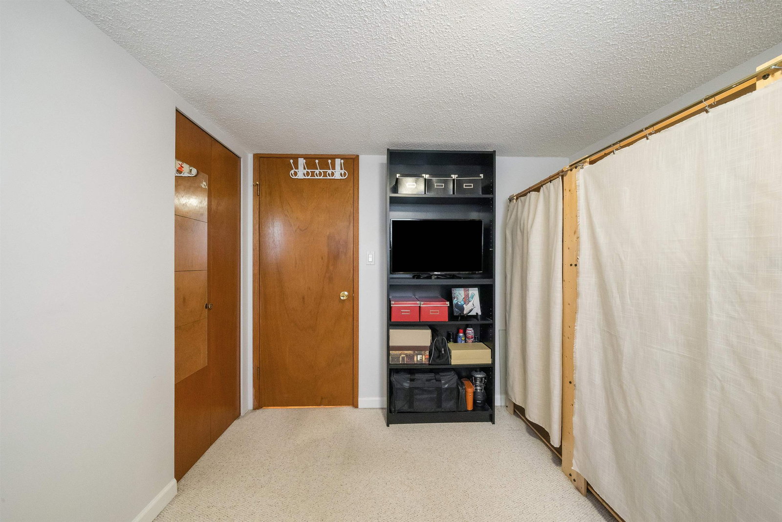 Listing Image 28