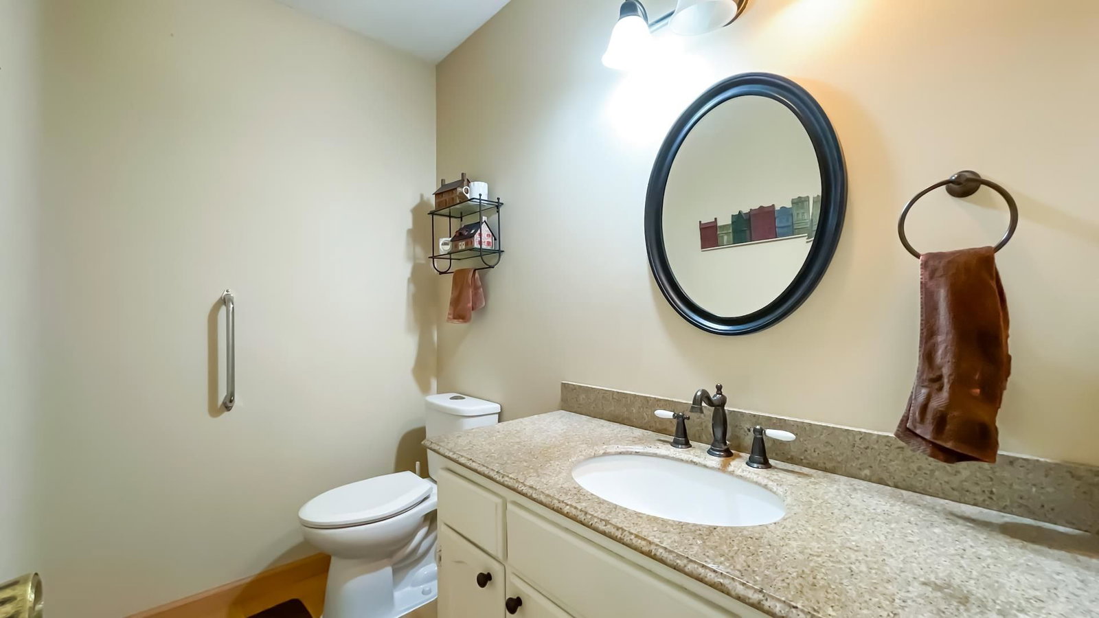 Listing Image 21