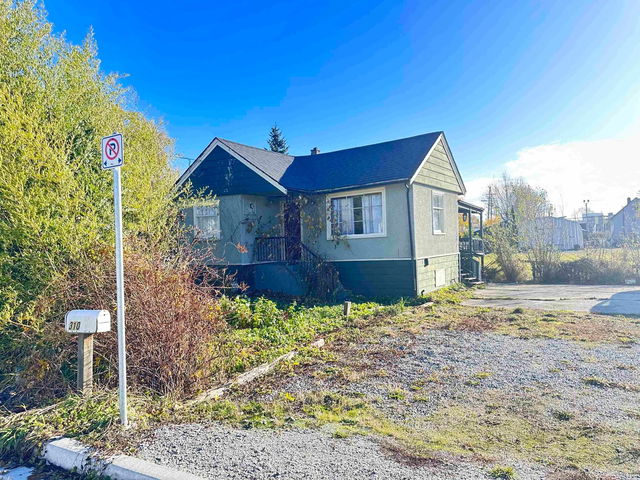 310 Blackley Street