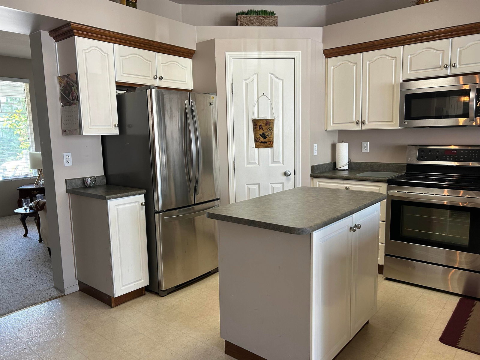 Listing Image 13