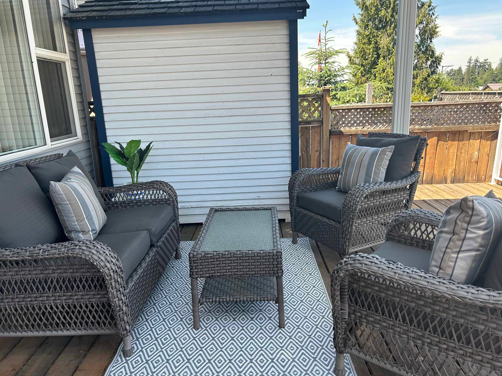Listing Image 22