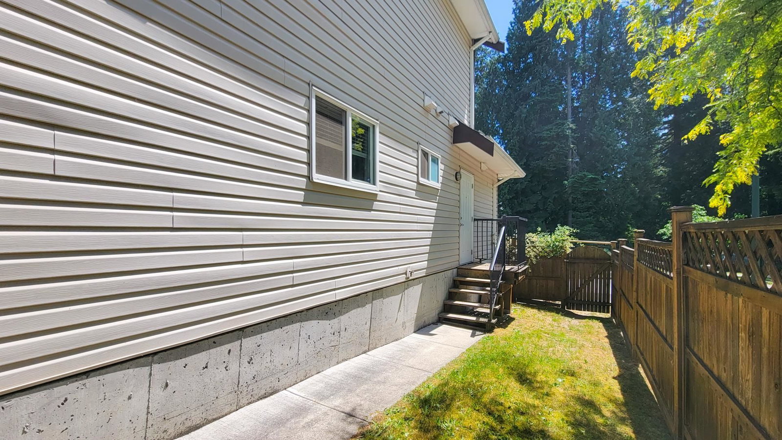 Listing Image 35