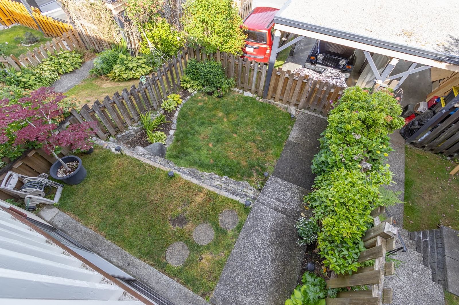 Listing Image 6