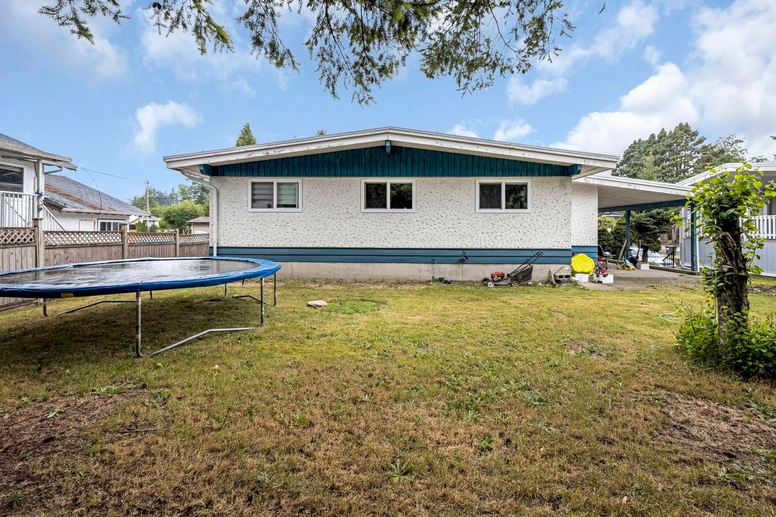 Listing Image 25