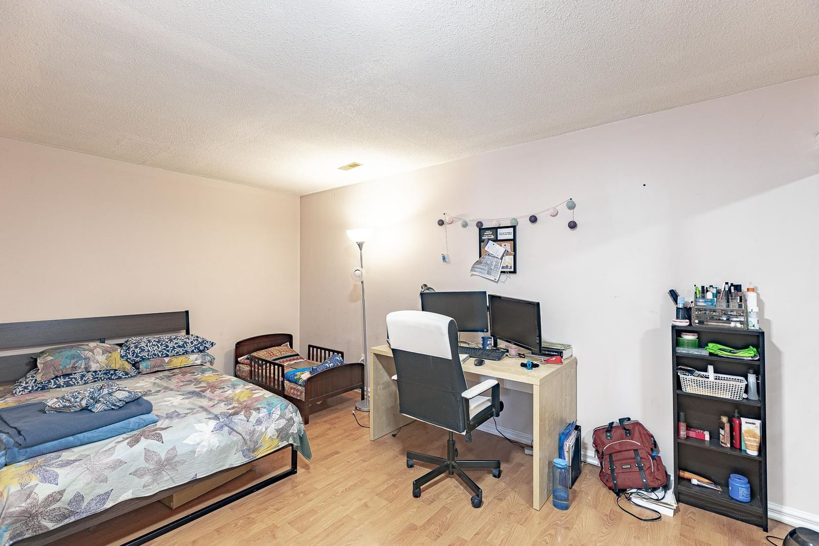 Listing Image 30