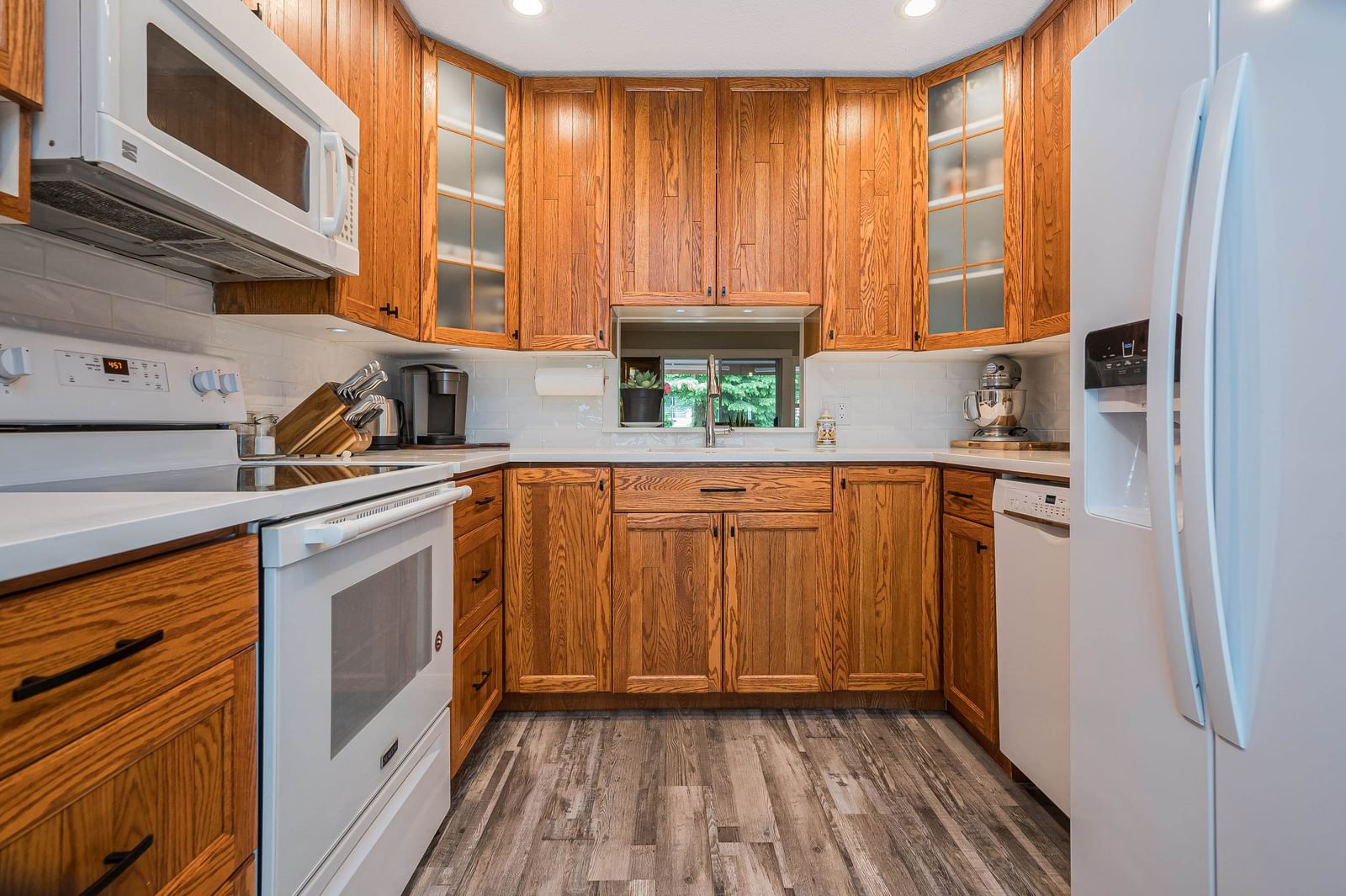 Listing Image 13