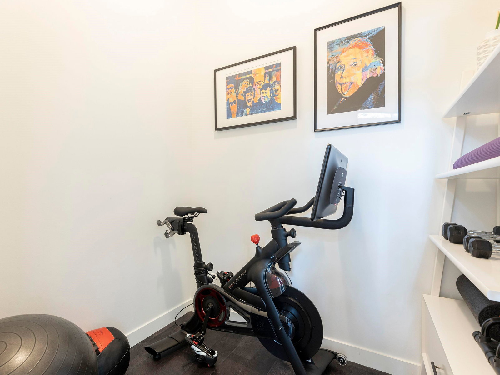 Listing Image 13