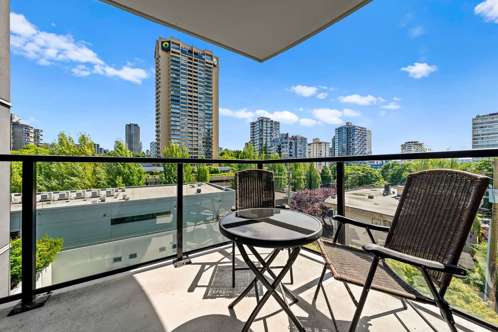 Listing Image 15