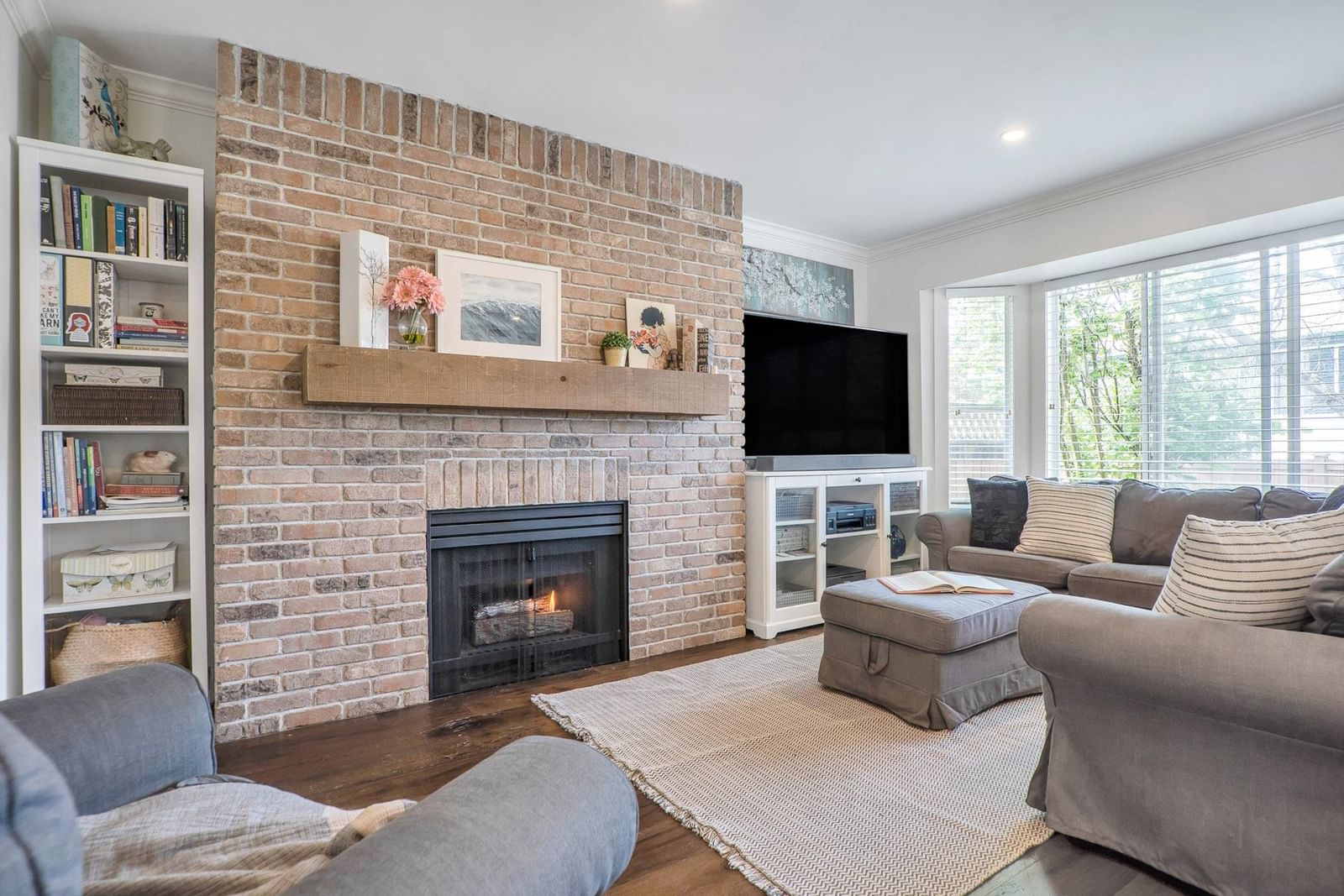 Listing Image 13