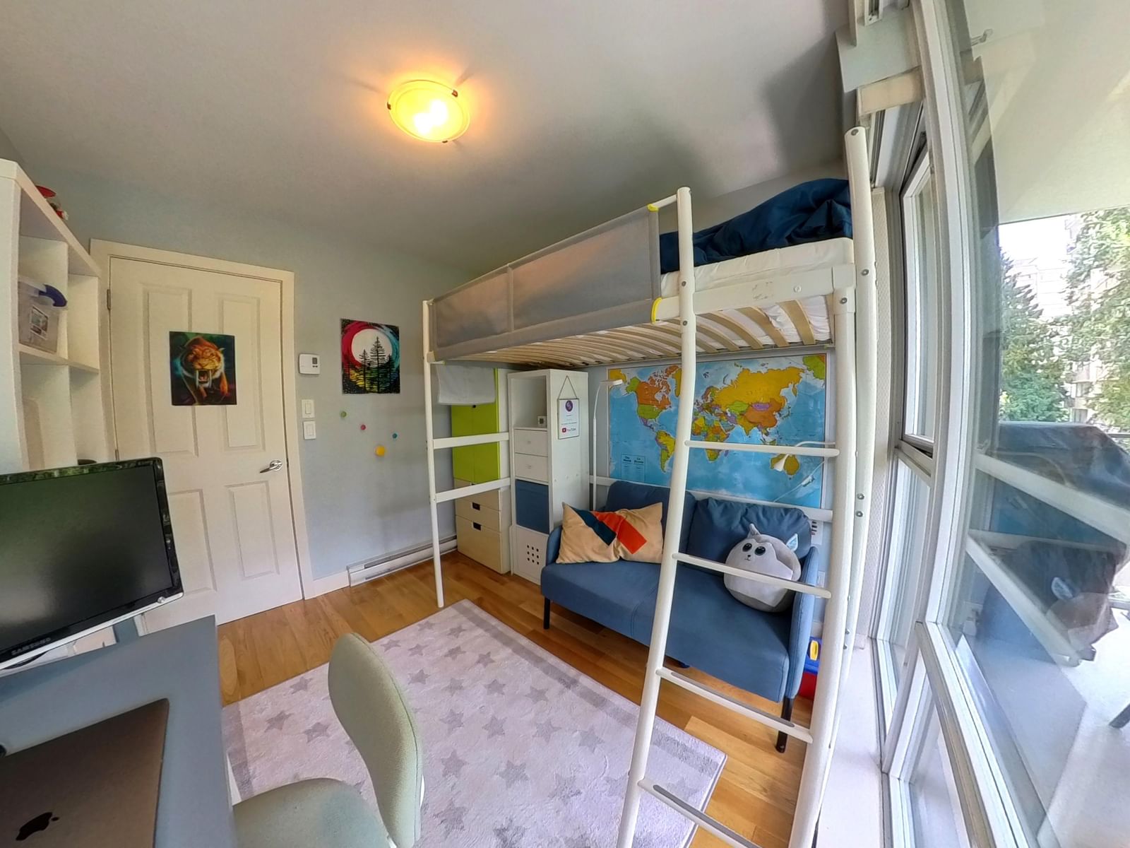 Listing Image 18