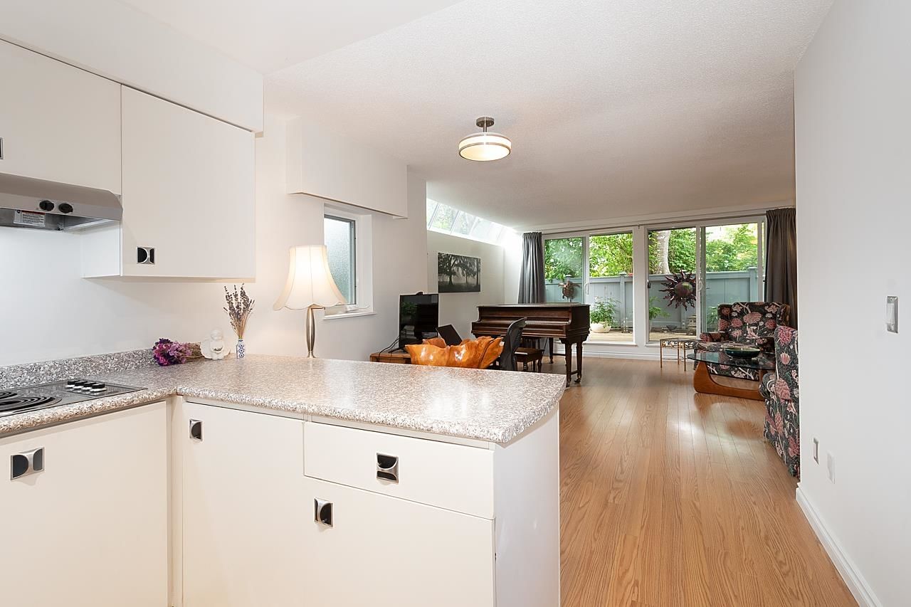 Listing Image 11
