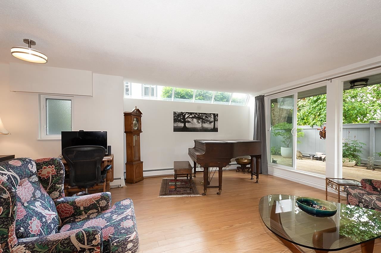 Listing Image 12