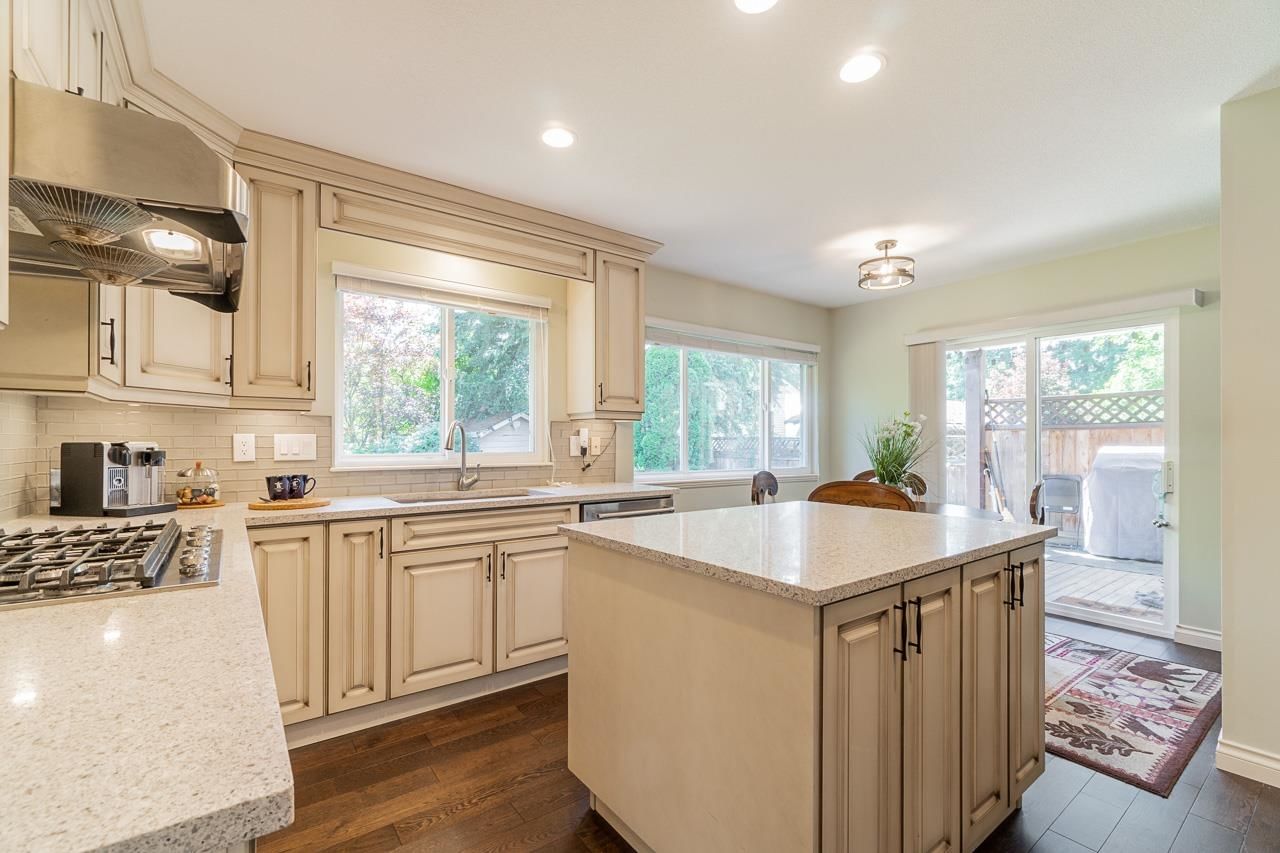 Listing Image 9