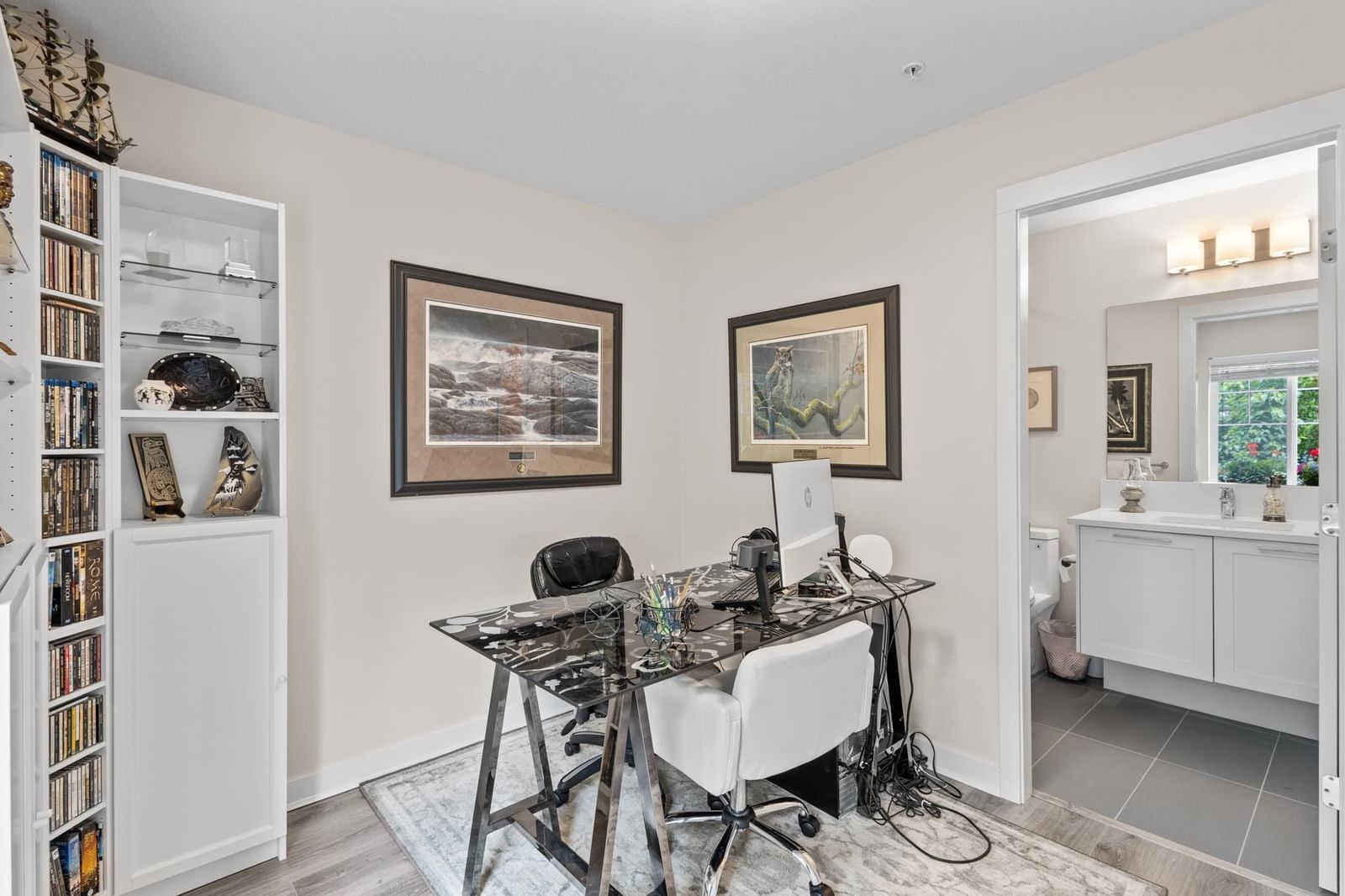 Listing Image 18