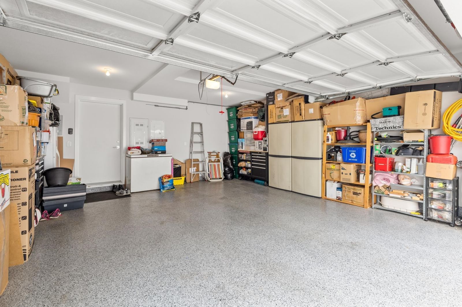 Listing Image 20
