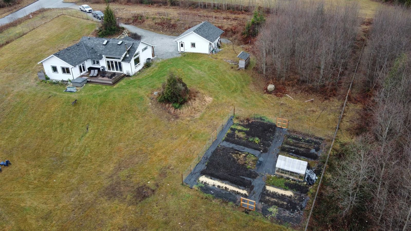 Listing Image 38