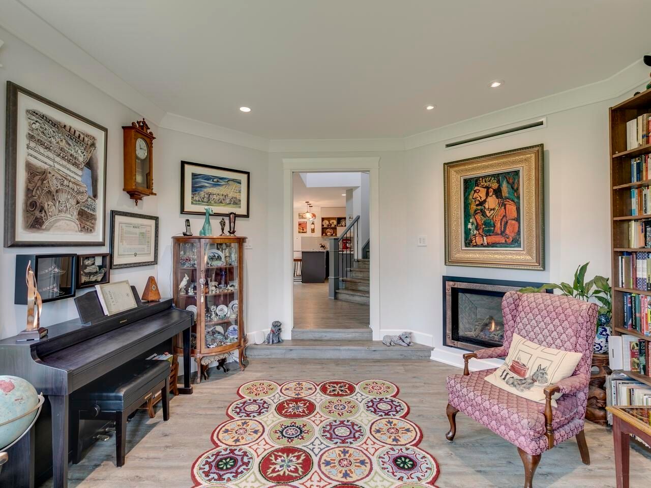 Listing Image 10